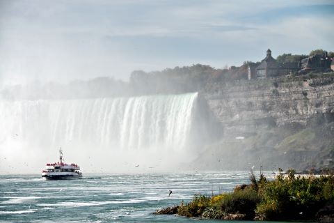 Niagara Falls & Niagara-on-the-Lake, Ontario 