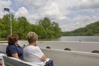 Erie Canal, NY Discovery: Cruise, Dine and Mine