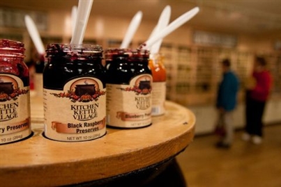 Lancaster, PA: From Moo to Meow to Mmm!