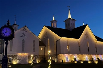 National Christmas Center & Stone Gables