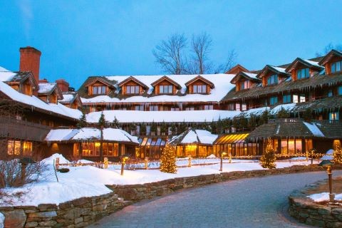 Vermont Country Christmas Featuring Trapp Lodge
