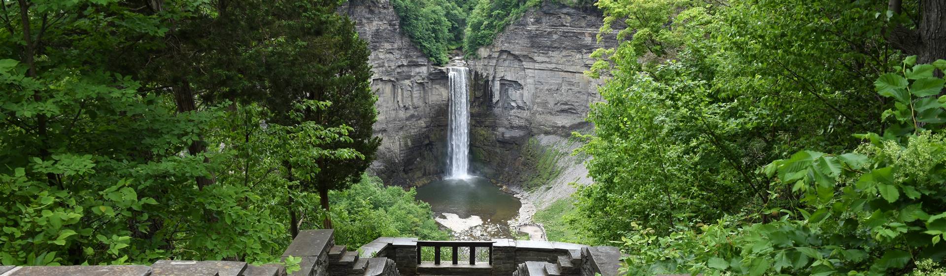 Ithaca, NY: Waterfalls, Women, and Wine